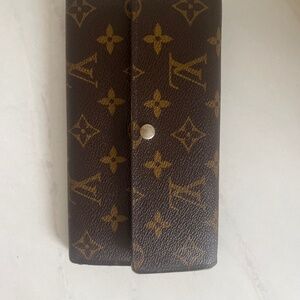 Louis Vuitton Sara wallet